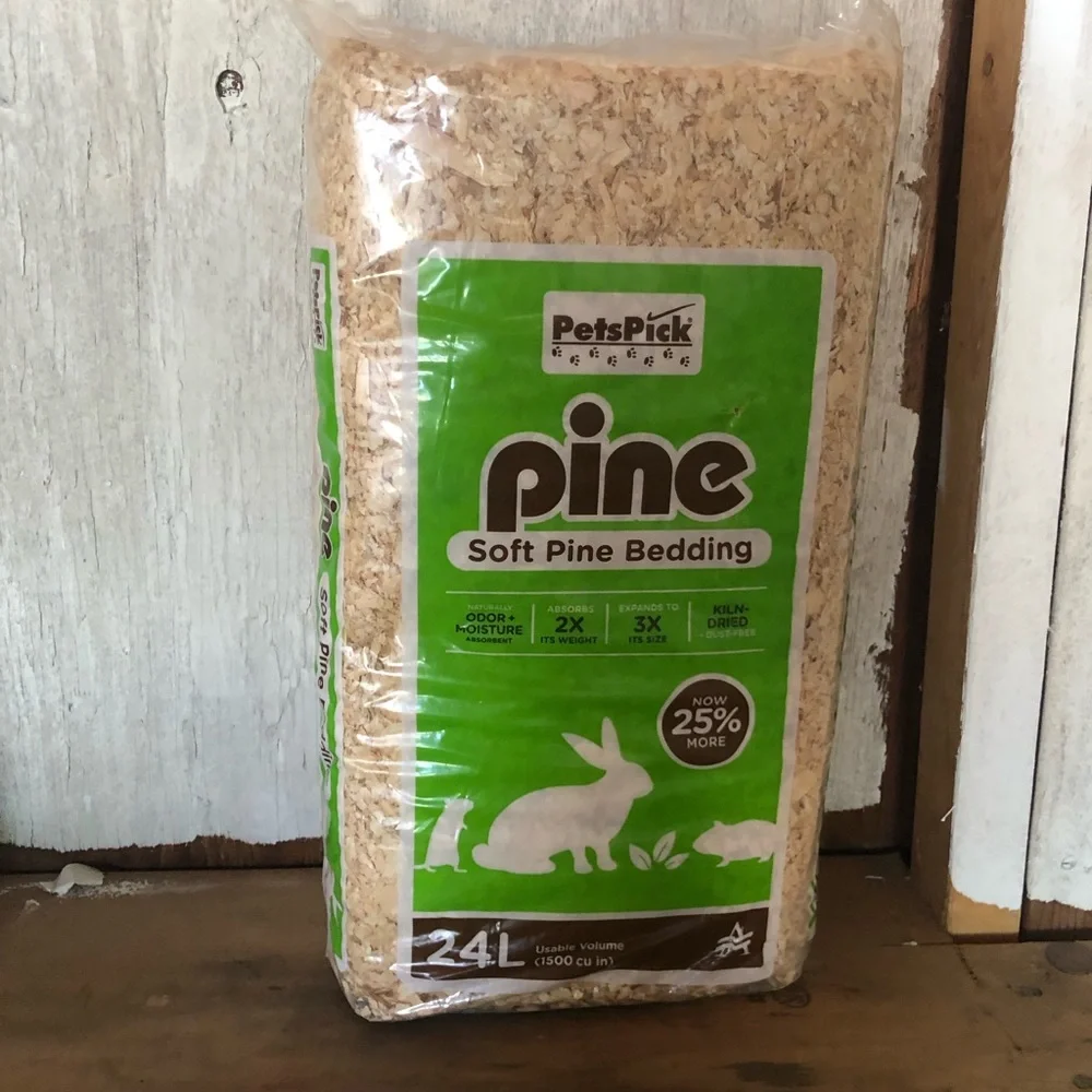 ✨ Soft pine bedding for small animal ✨